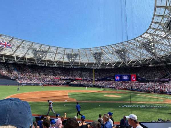 London Stadium, bloc: 104, rangée: 12, place: 392