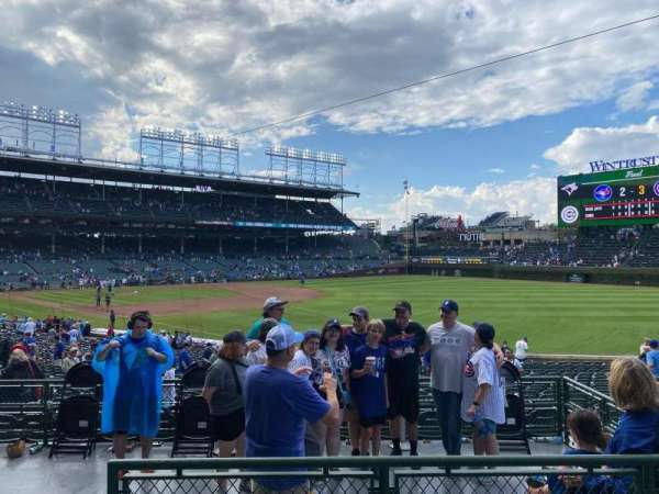 Wrigley Field, bloc: 231, rangée: 3, place: 5
