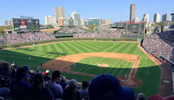 Wrigley Field, bloc: 314L, rangée: 7, place: 6