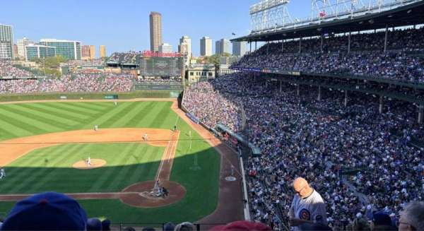 Wrigley Field, bloc: 314L, rangée: 7, place: 6