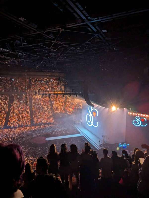 Accor Arena, bloc: Balcon F, rangée: 86, place: 23