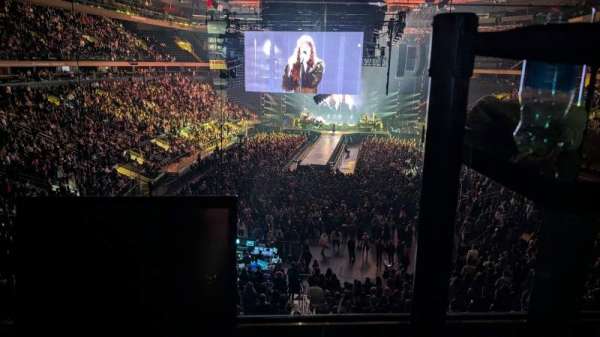 Madison Square Garden, bloc: 204LWC, rangée: 1, place: 36
