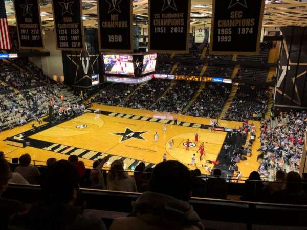 Memorial Gymnasium, Vanderbilt, bloc: 3G, rangée: 10, place: 6