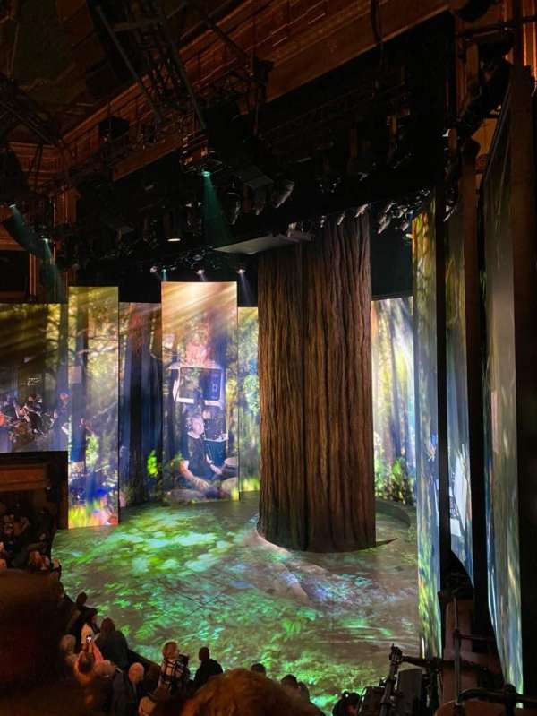 Nederlander Theatre, bloc: Mezzanine R, rangée: C, place: 26