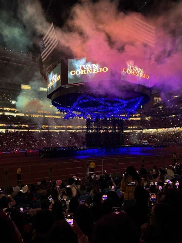NRG Stadium, bloc: 129, rangée: G, place: 16