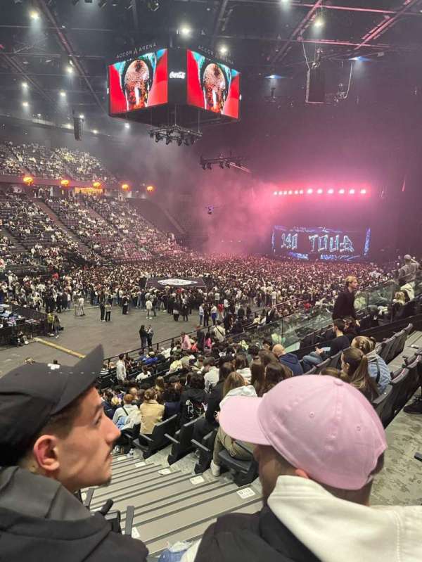 Accor Arena, bloc: Gradin C, rangée: 8, place: 21