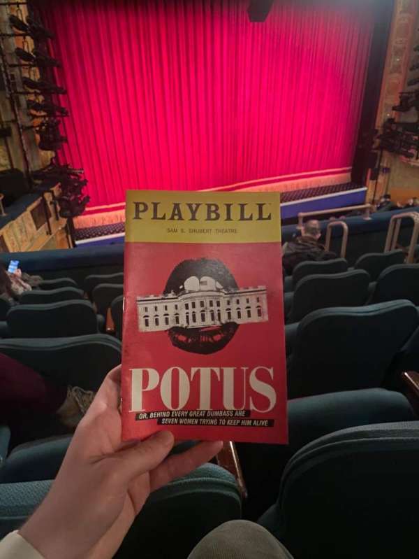 Shubert Theatre, bloc: Mezzanine L, rangée: F, place: 11