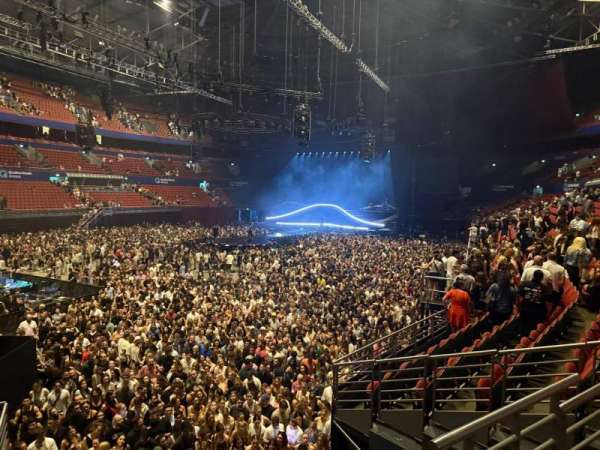 Qudos Bank Arena, bloc: 7-1, rangée: G, place: 153
