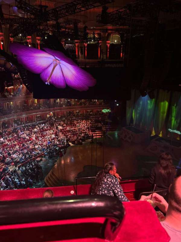 Royal Albert Hall, bloc: Rausing Circle W, rangée: 4, place: 166