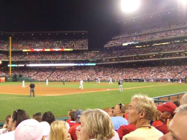 Citizens Bank Park, bloc: 134, rangée: 8, place: 11
