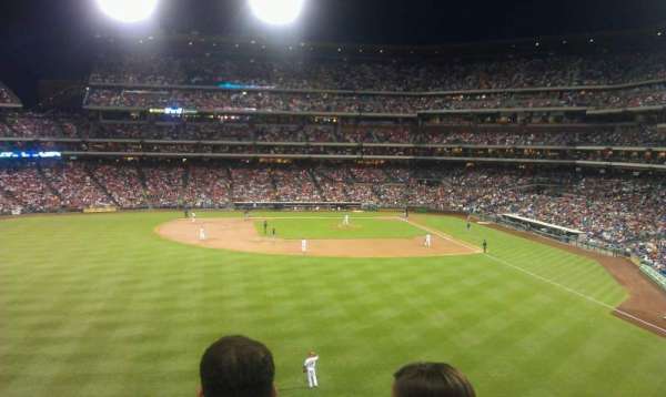 Citizens Bank Park, bloc: 243, rangée: 3, place: 13