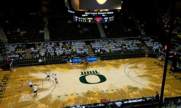 Matthew Knight Arena, bloc: 204, rangée: A, place: 1