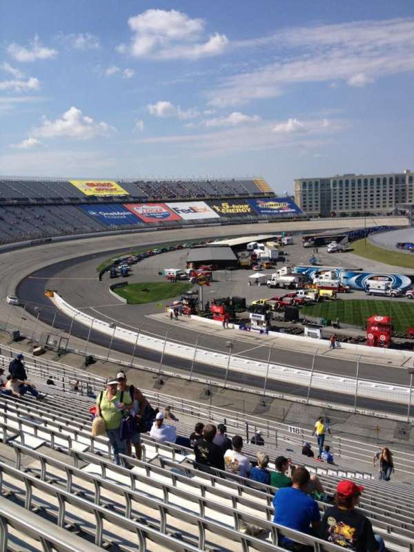 Dover Motor Speedway, bloc: 117, rangée: 25, place: 10