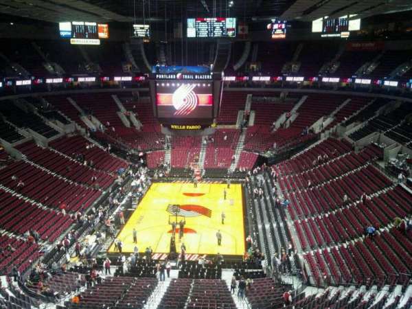 Moda Center, bloc: 326, rangée: G, place: 6