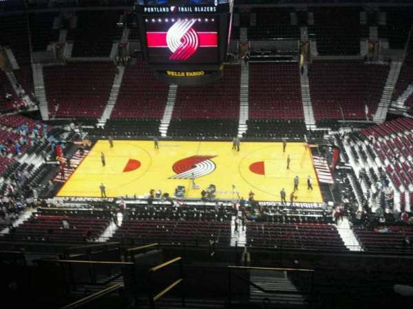 Moda Center, bloc: 334, rangée: O, place: 16