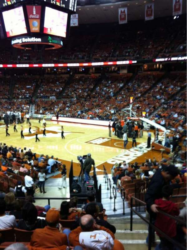 Frank Erwin Center, bloc: 39, rangée: 23, place: 12
