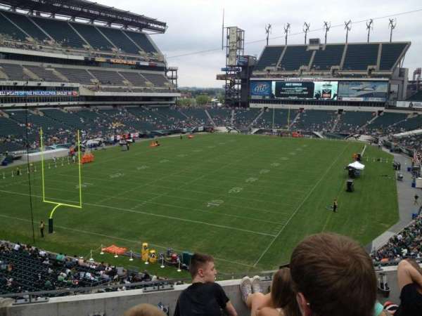 Lincoln Financial Field, bloc: M13, rangée: 4, place: 7