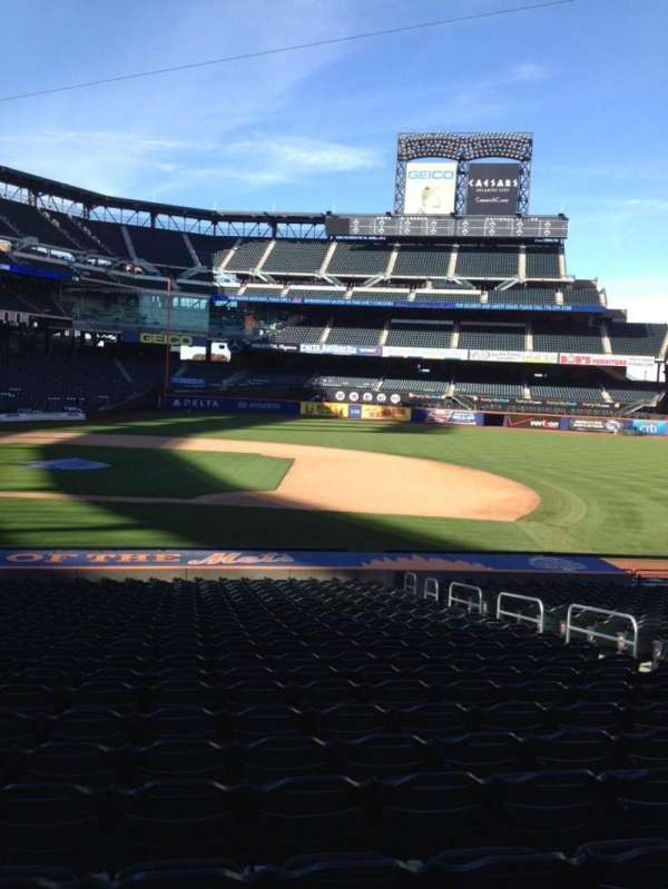 Citi Field, bloc: 113, rangée: 23, place: 7