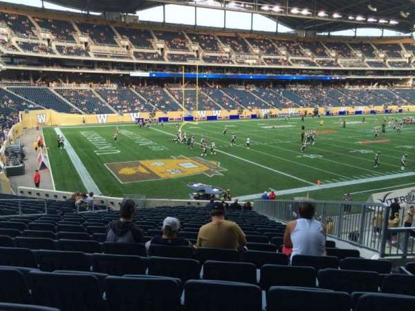 Princess Auto Stadium, bloc: 136, rangée: 24, place: 9