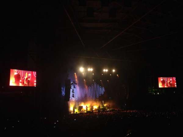 RBC Amphitheatre, bloc: 304, rangée: E, place: 31