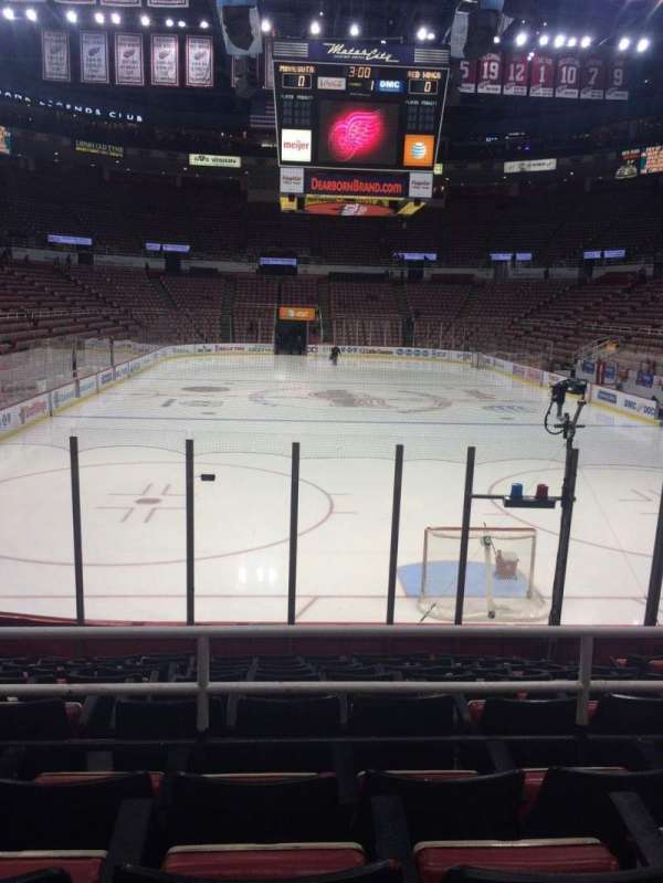 Joe Louis Arena, bloc: 101, rangée: 11, place: 5