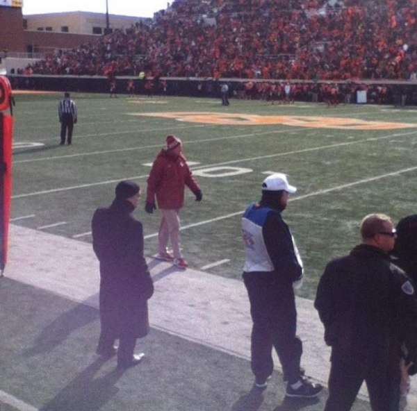 Boone Pickens Stadium, bloc: 35, rangée: A, place: 1 and 2