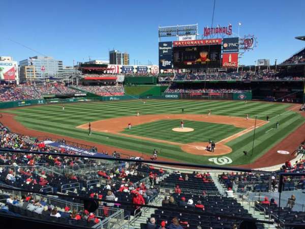 Nationals Park, bloc: 212, rangée: B, place: 10
