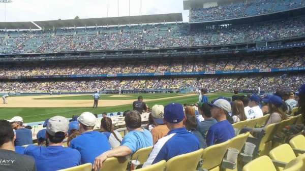 Dodger Stadium, bloc: 37fd, rangée: e, place: 7