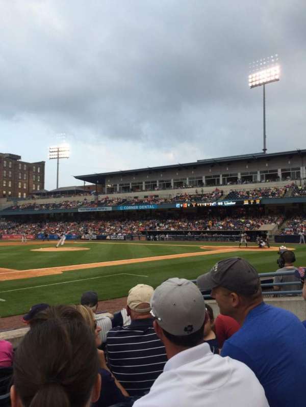 Fifth Third Field, bloc: 105, rangée: E