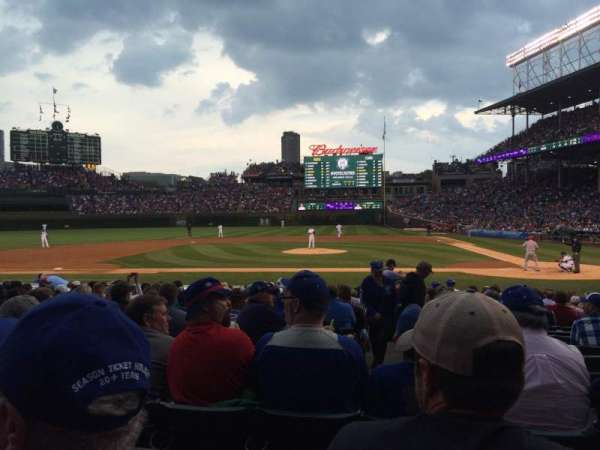 Wrigley Field, bloc: 113, rangée: 4, place: 5