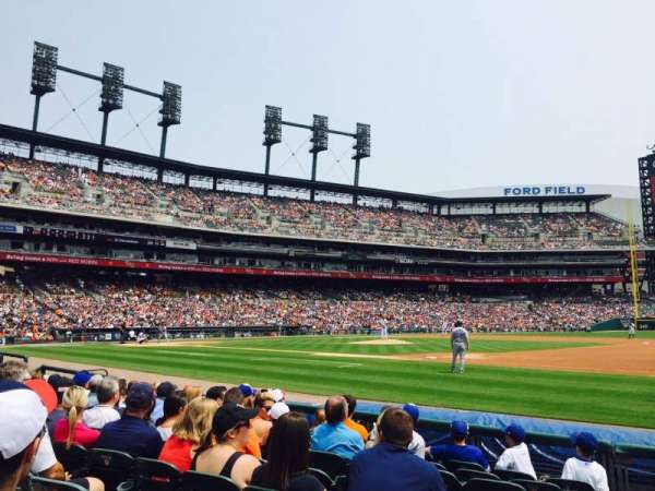 Comerica Park, bloc: 118, rangée: 8, place: 18