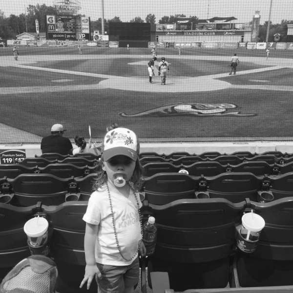 LMCU Ballpark, bloc: 117, rangée: 5, place: 16