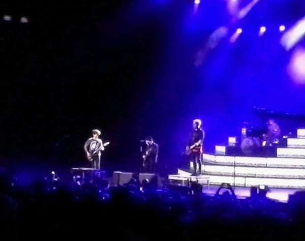 Credit Union 1 Amphitheatre, bloc: 101, rangée: v, place: 32