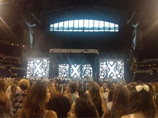 Lucas Oil Stadium, bloc: Floor K, rangée: 37, place: 6