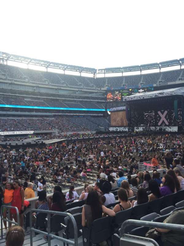 MetLife Stadium, bloc: 117, rangée: 9, place: 2