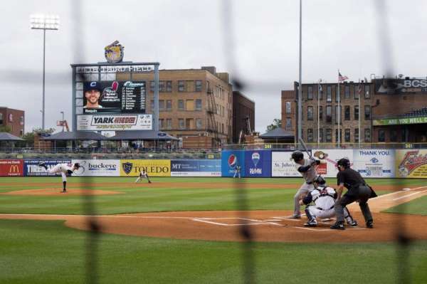 Fifth Third Field, bloc: 109, rangée: B, place: 5