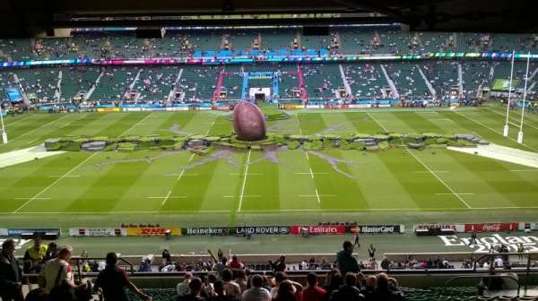 Twickenham Stadium, bloc: M33, rangée: 74, place: 238