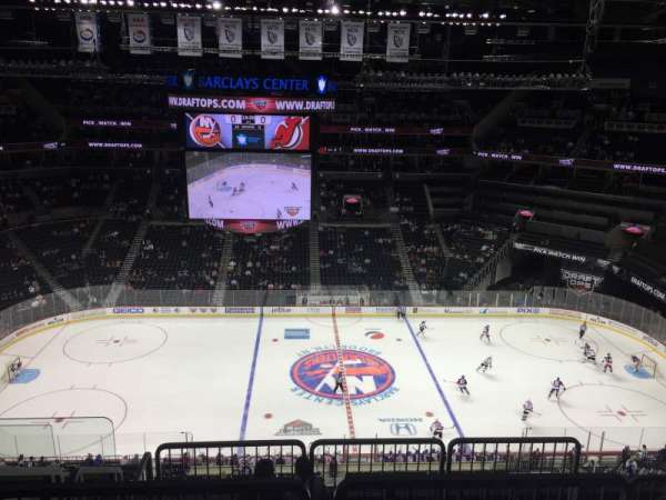 Barclays Center, bloc: 207, rangée: 7, place: 17