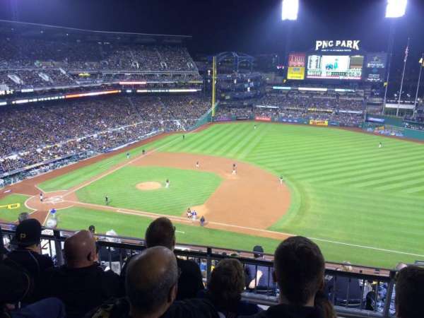 PNC Park, bloc: 308, rangée: L, place: 14