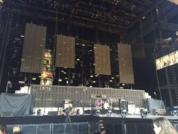 Credit Union 1 Amphitheatre, bloc: 103, rangée: H, place: 31