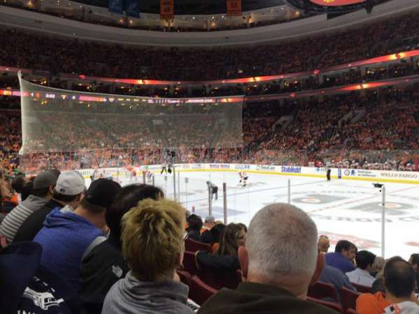 Xfinity Mobile Arena, bloc: 114, rangée: 10, place: 13