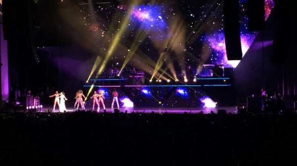 Truliant Amphitheater, bloc: 6, rangée: M, place: 1