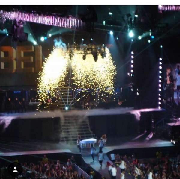 Scotiabank Arena, bloc: 305, rangée: 5, place: 4