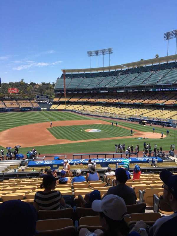 Dodger Stadium, bloc: 135LG, rangée: O, place: 3