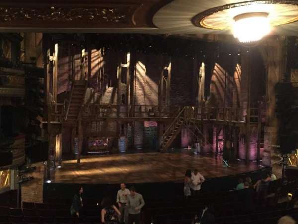 Richard Rodgers Theatre, bloc: Orchestra L, rangée: R, place: 15