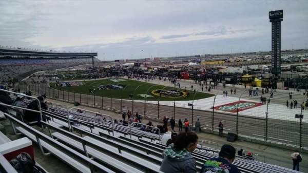 Texas Motor Speedway, bloc: PL125, rangée: 25, place: 13