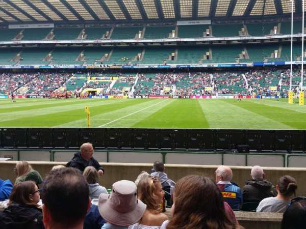 Twickenham Stadium, bloc: L4, rangée: 8, place: 185/186