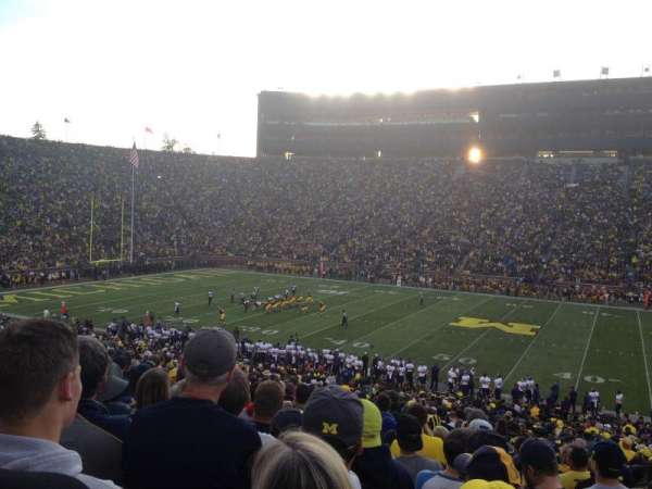 Michigan Stadium, bloc: 44, rangée: 48, place: 11,12