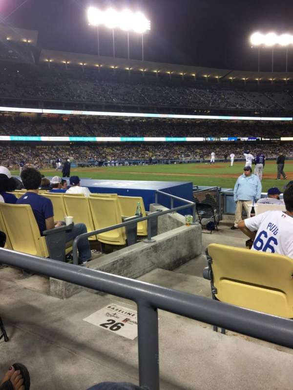 Dodger Stadium, bloc: 26FD, rangée: A, place: 6