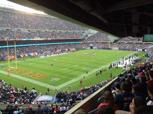 Soldier Field, bloc: 216, rangée: 19, place: 1